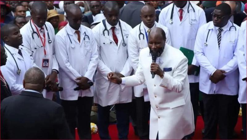 Holiness and Repentance Ministries founder David Owuor parades medics who validated claims of faith-based healing of HIV/AIDs.